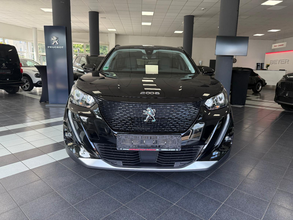 Peugeot e-2008