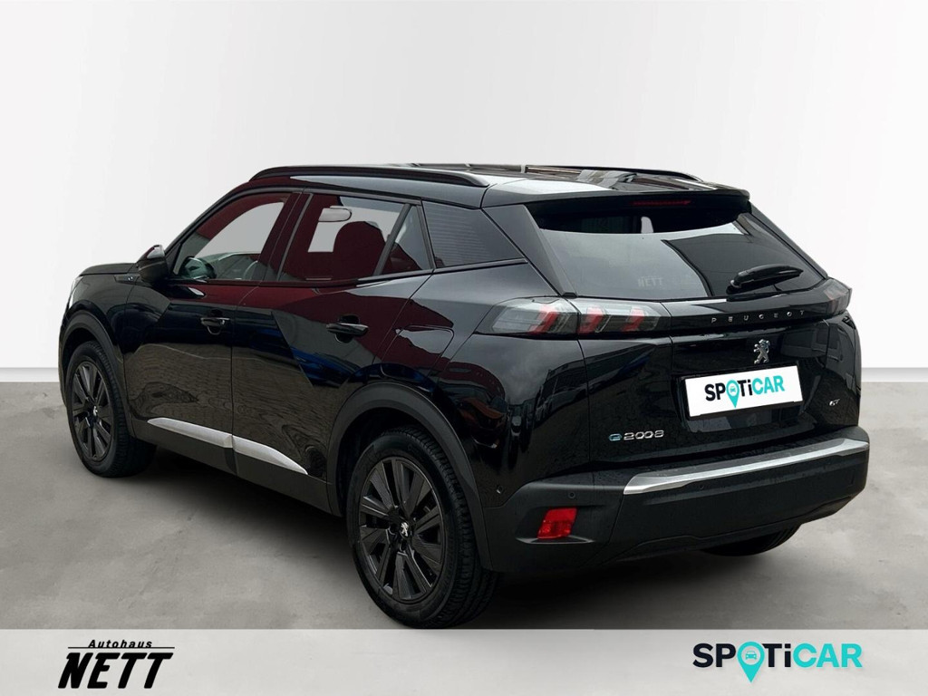 Peugeot e-2008