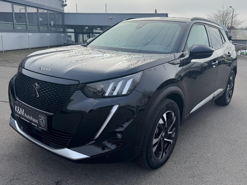 Peugeot e-2008