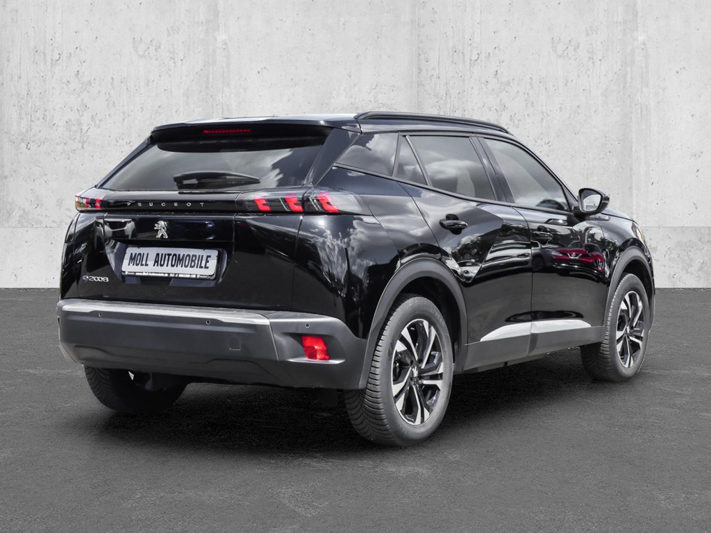 Peugeot e-2008