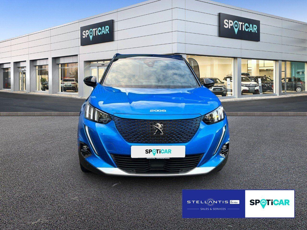 Peugeot e-2008