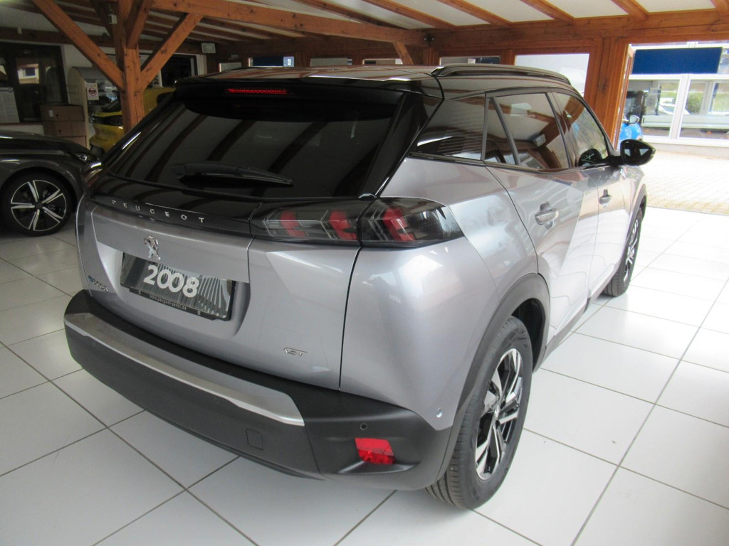 Peugeot e-2008
