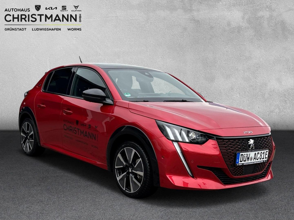 Peugeot e-208