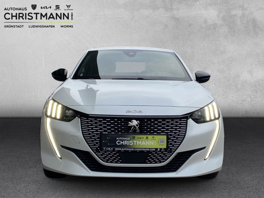 Peugeot e-208