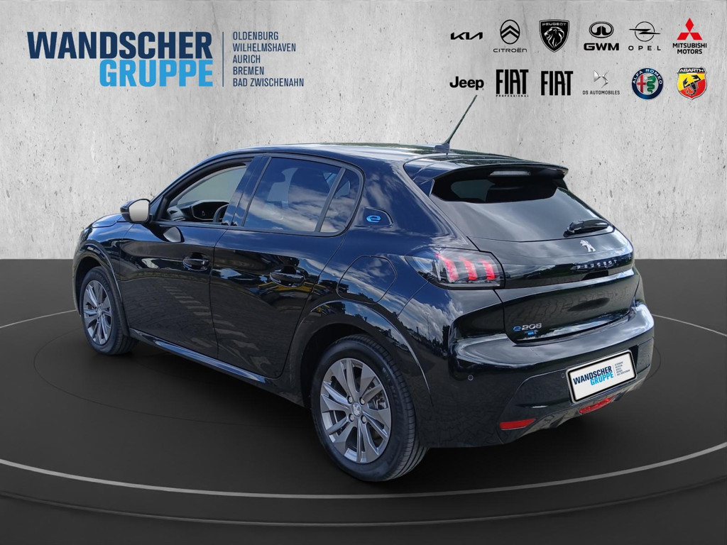 Peugeot e-208