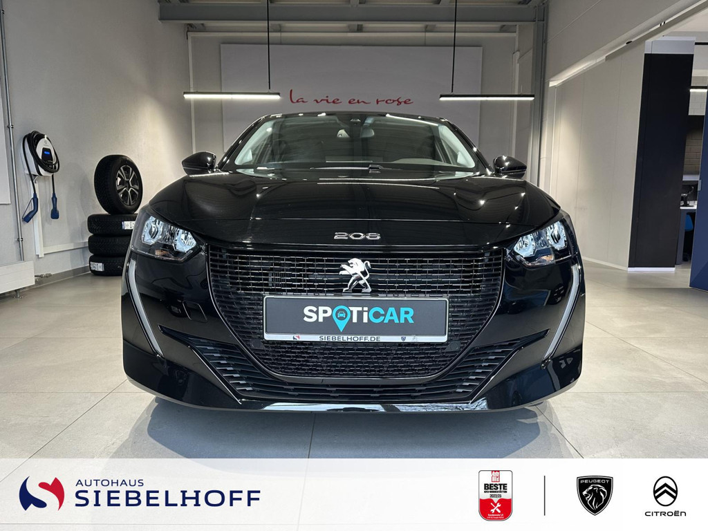 Peugeot e-208