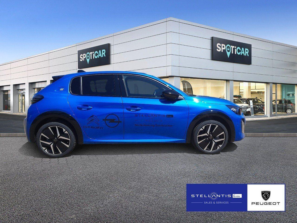 Peugeot e-208