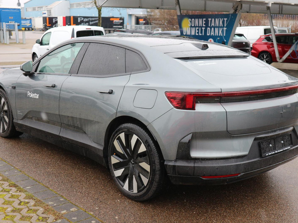 Polestar 4
