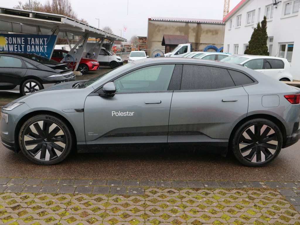 Polestar 4