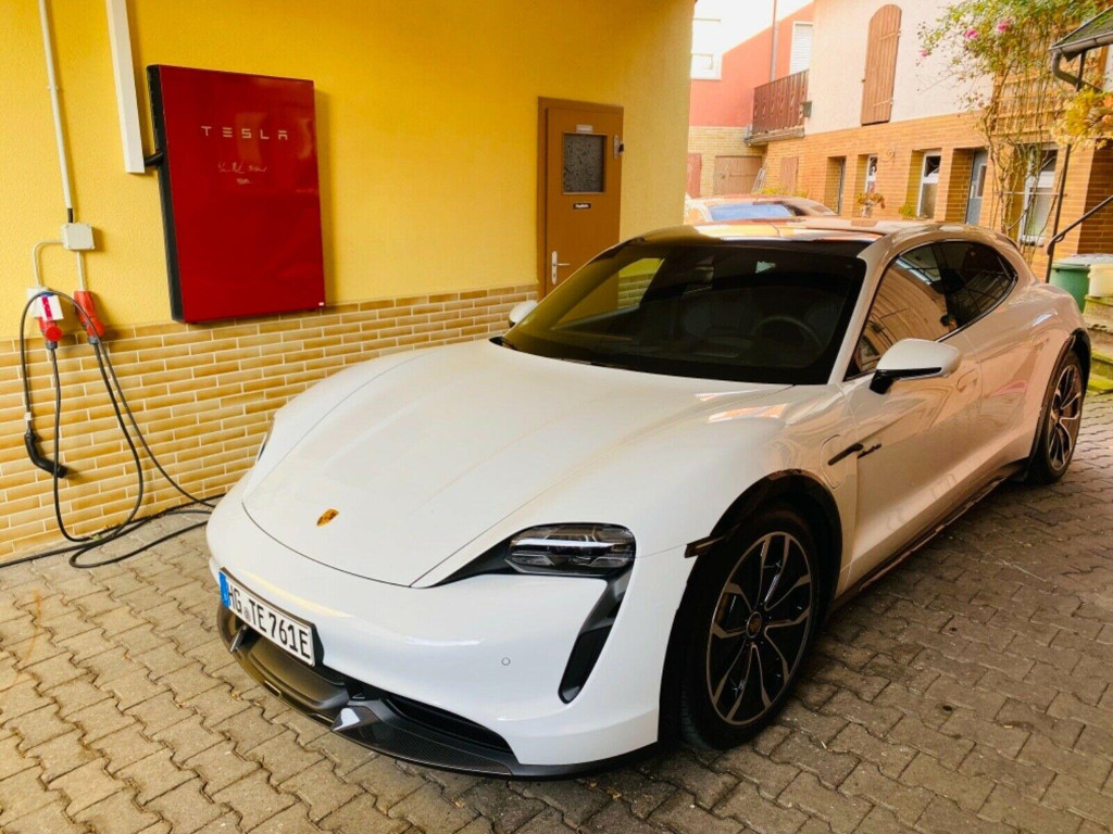 Porsche Taycan 2021 Elektrisch