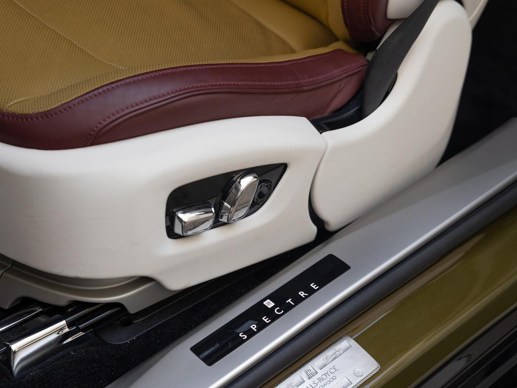 Rolls-Royce Spectre