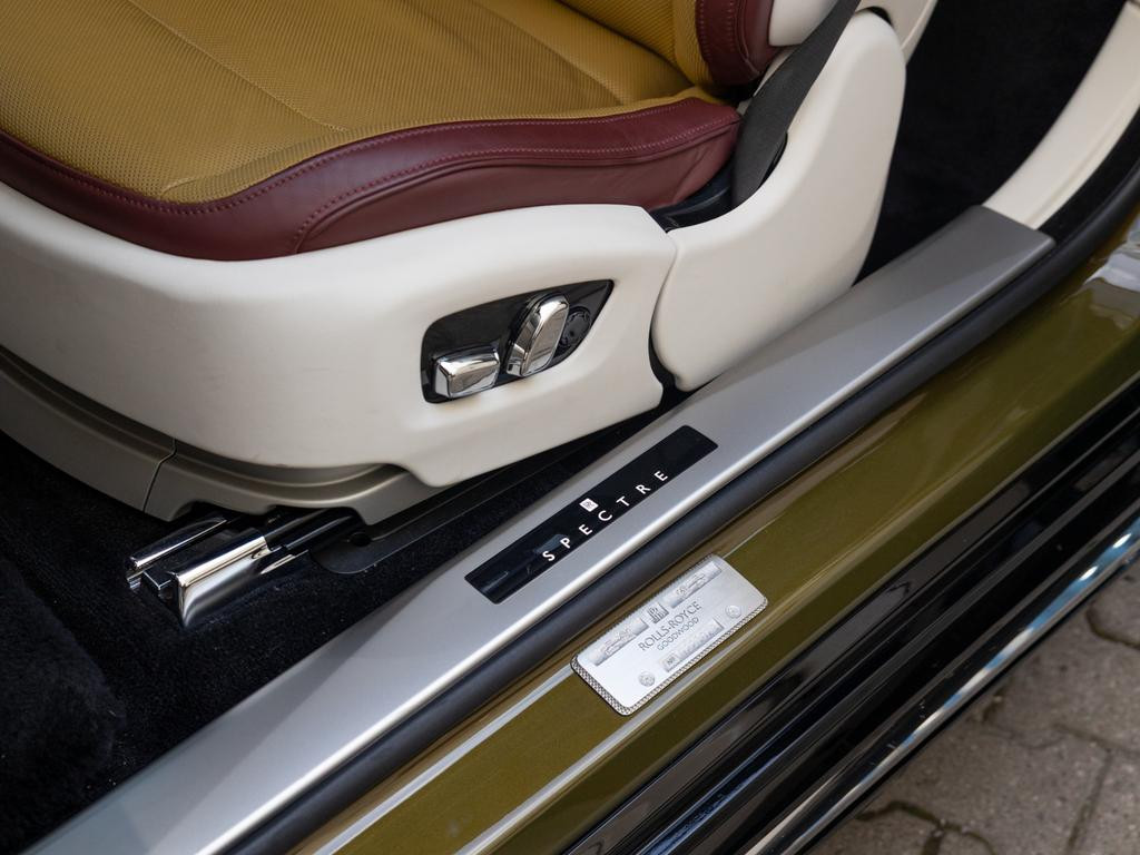 Rolls-Royce Spectre