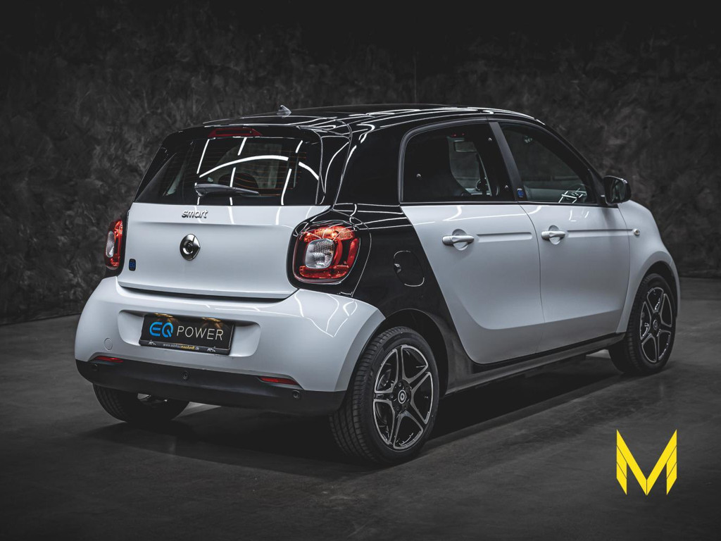 Smart EQ forfour