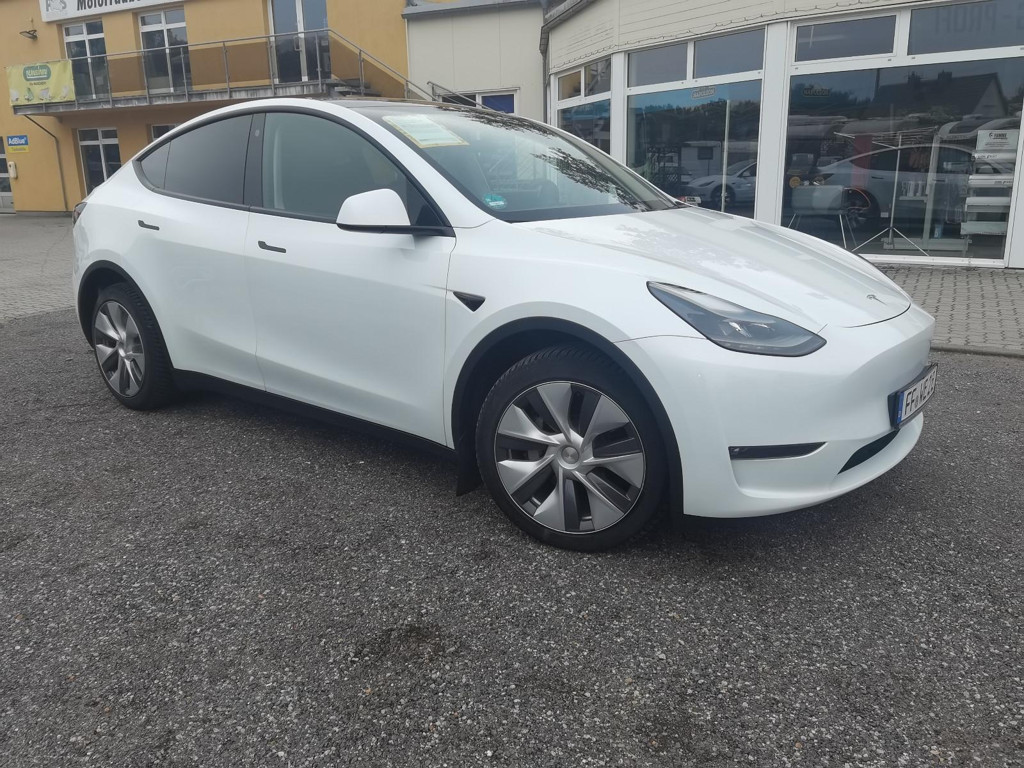 Tesla Model Y 2022 Elektrisch