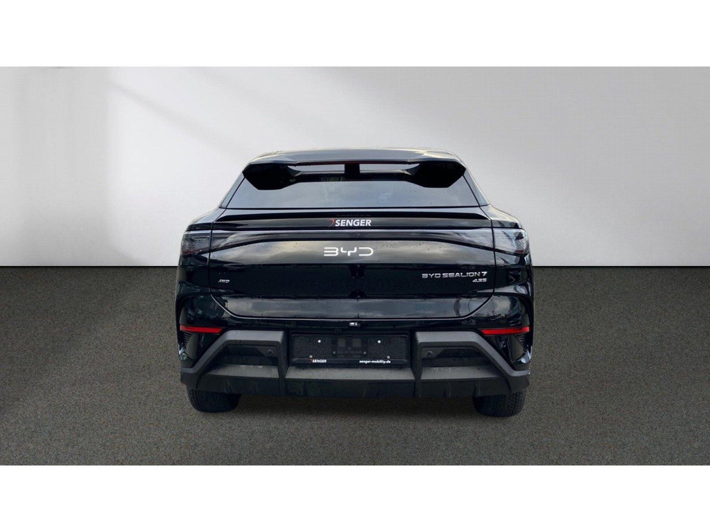 BYD Sealion 7
