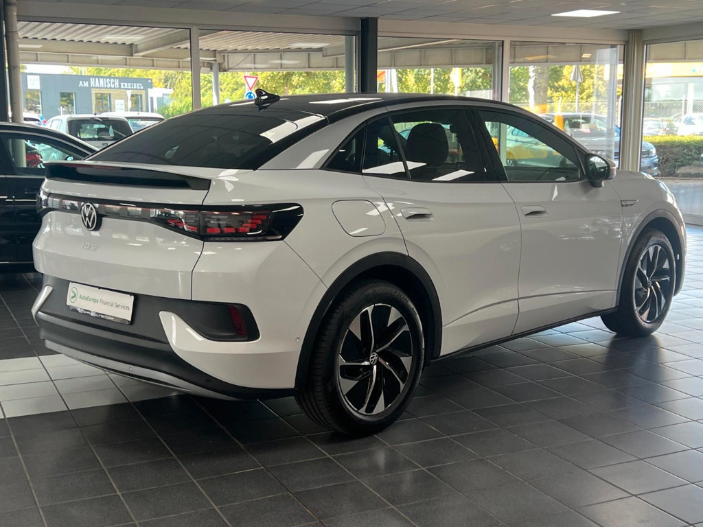 Volkswagen ID.5