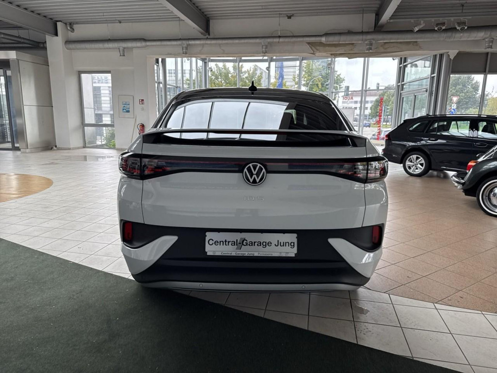 Volkswagen ID.5