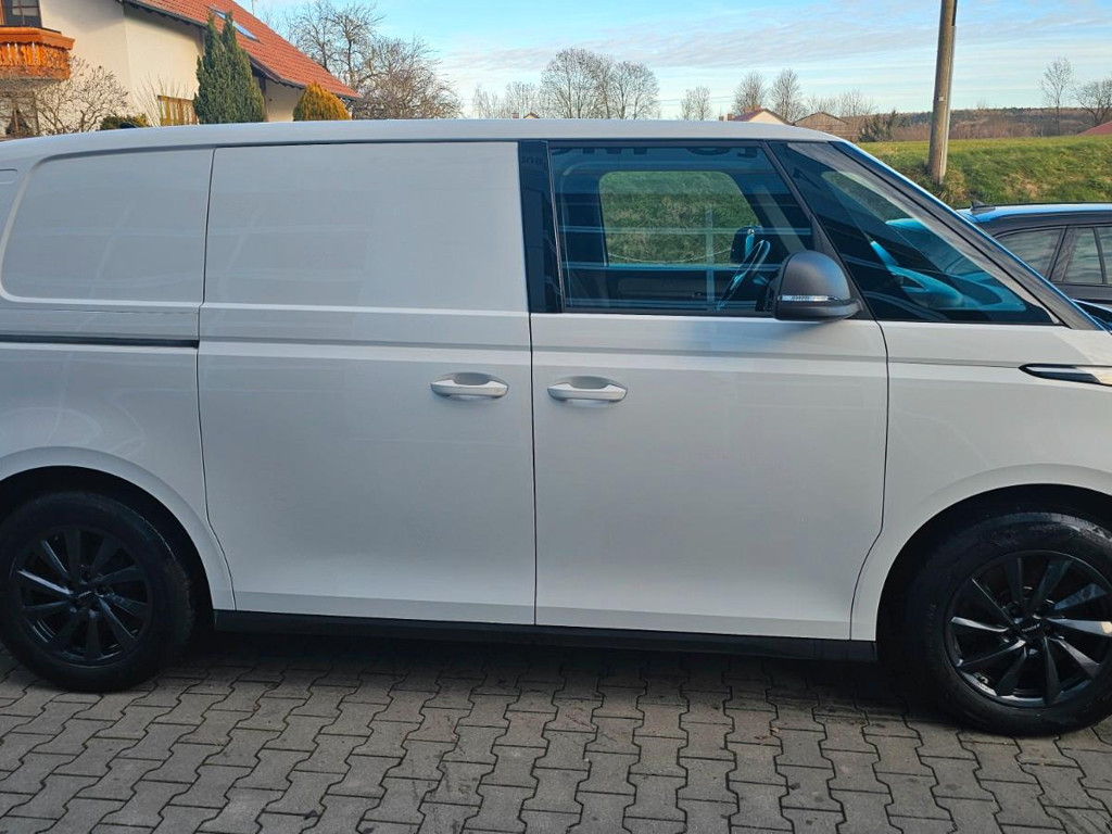 Volkswagen ID. Buzz Cargo