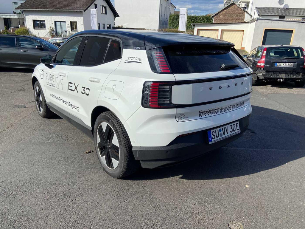 Volvo EX30