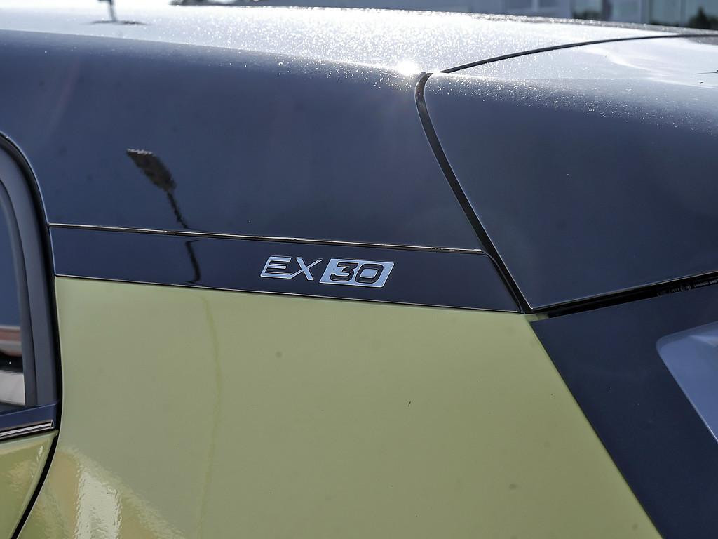 Volvo EX30