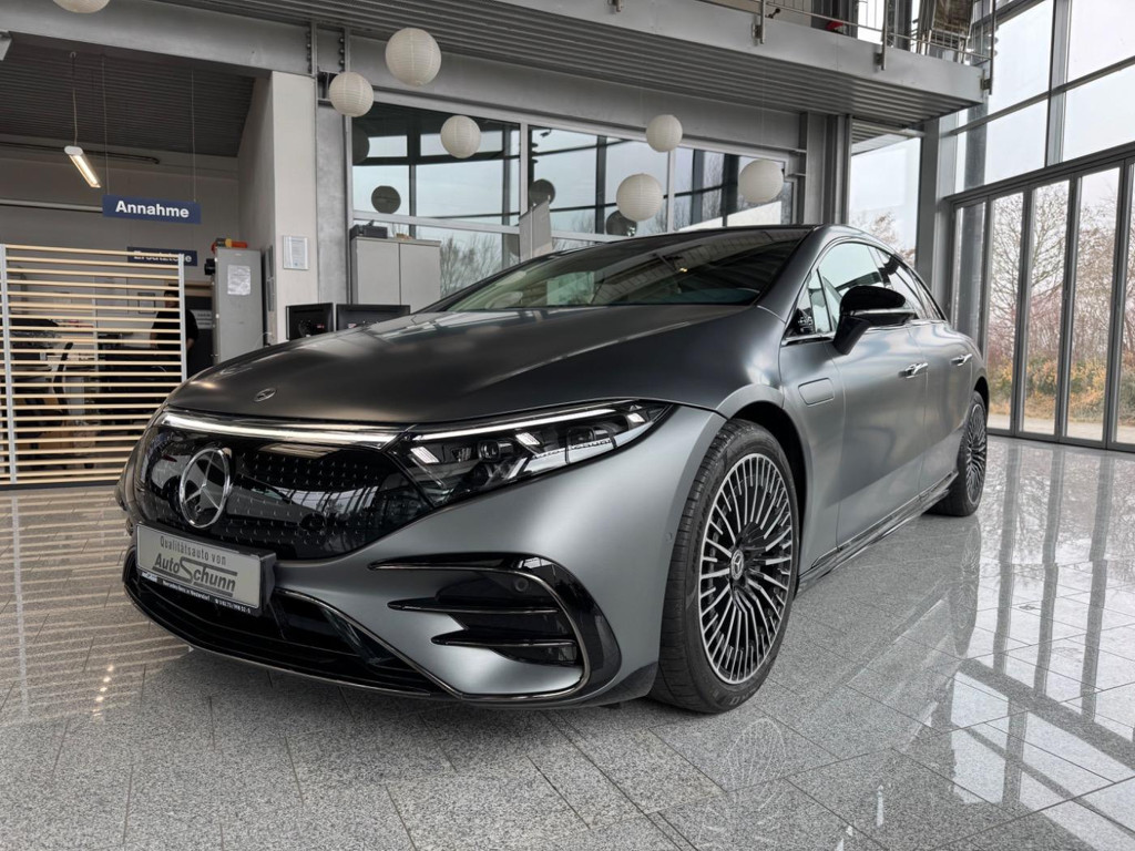 Mercedes-Benz EQS