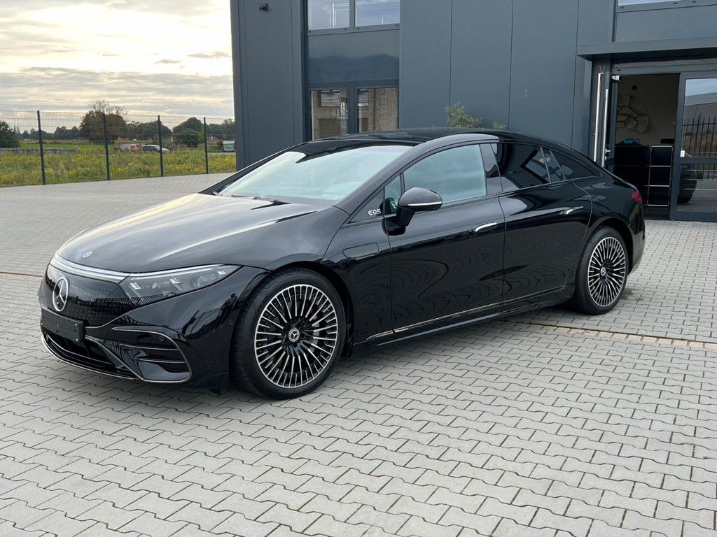Mercedes-Benz EQS