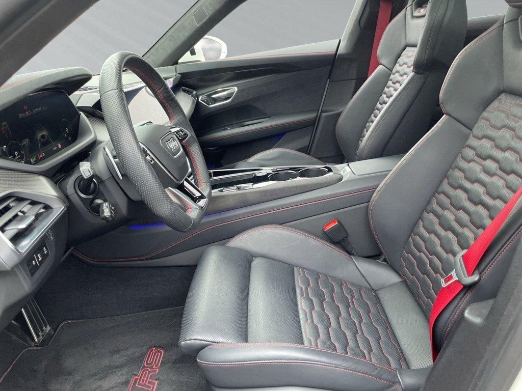 Audi RS e-tron GT