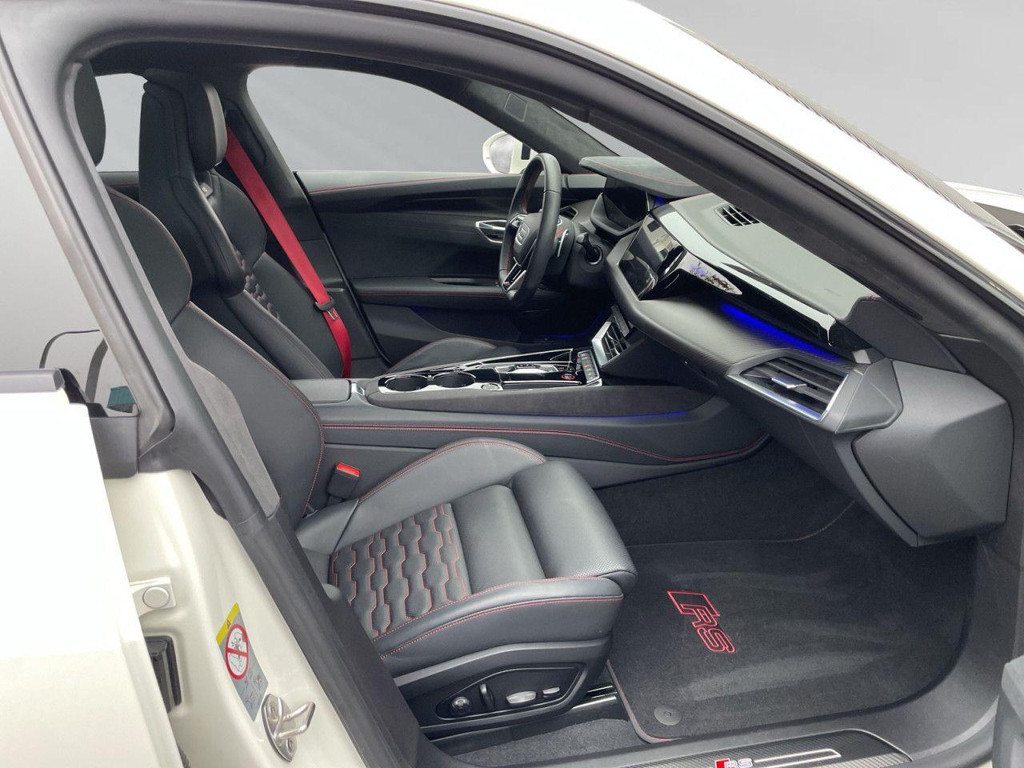 Audi RS e-tron GT