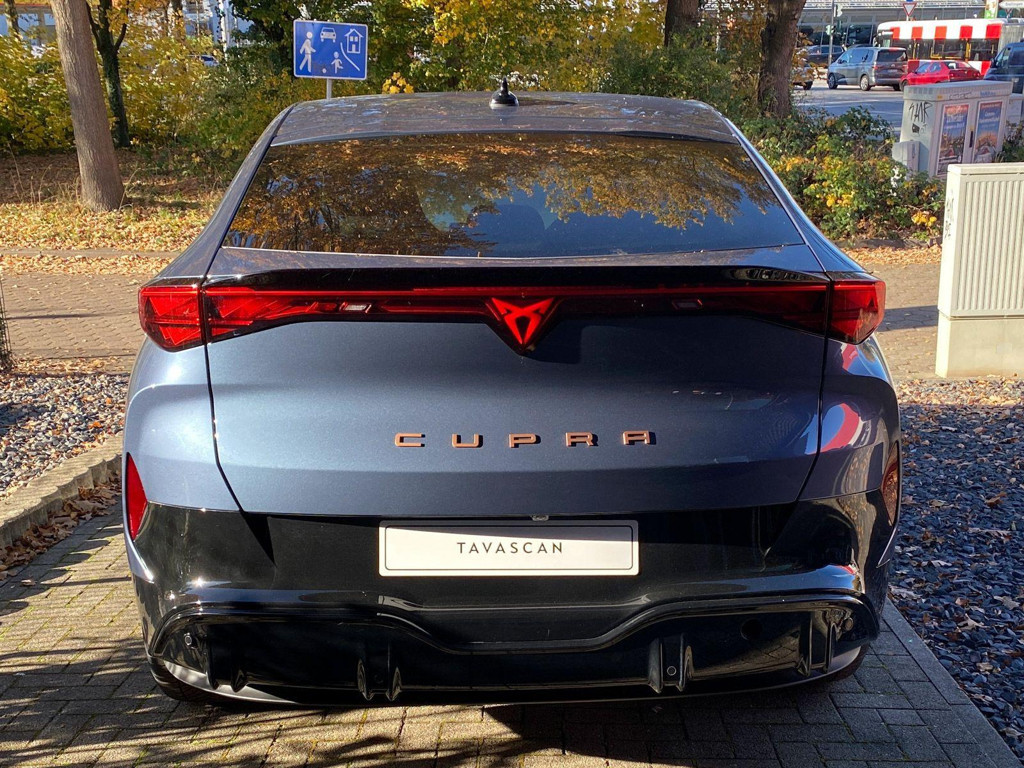Cupra Tavascan