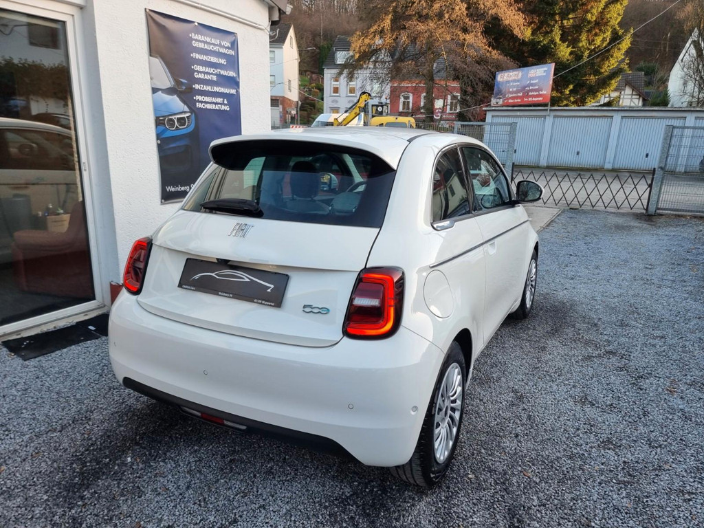 Fiat 500e