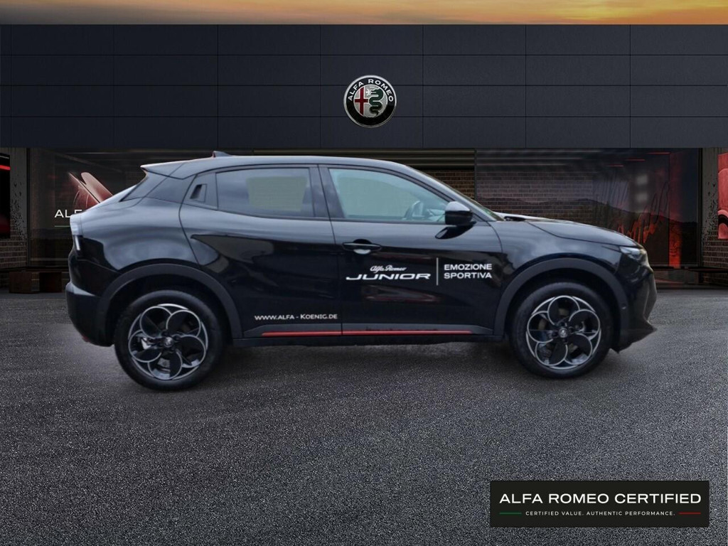 Alfa Romeo Junior