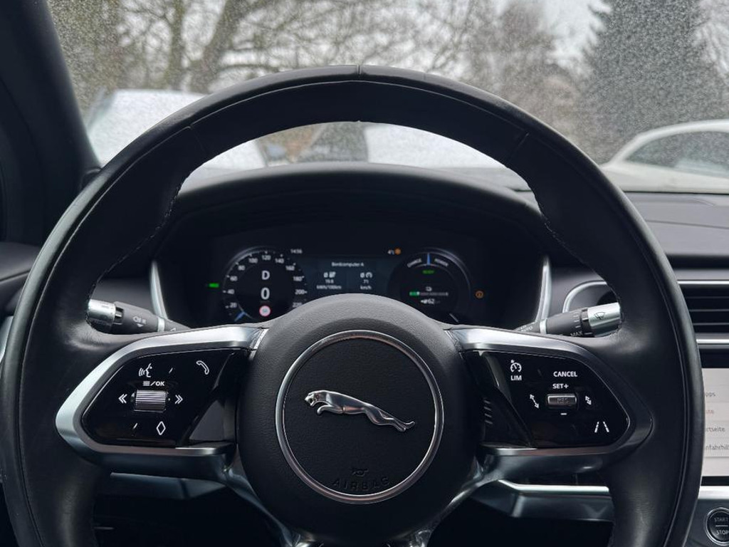 Jaguar I-Pace