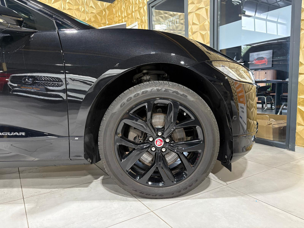 Jaguar I-Pace