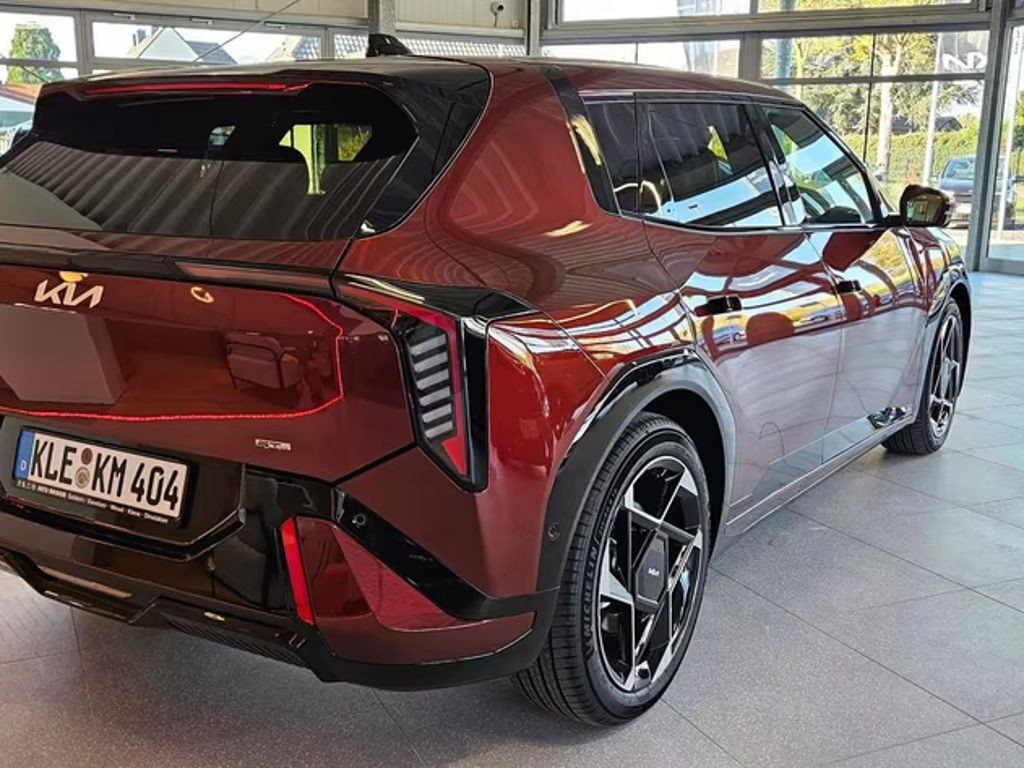 Kia EV4