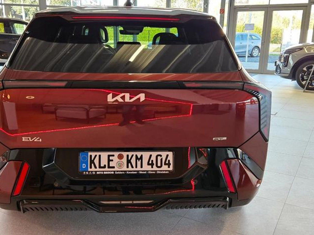 Kia EV4