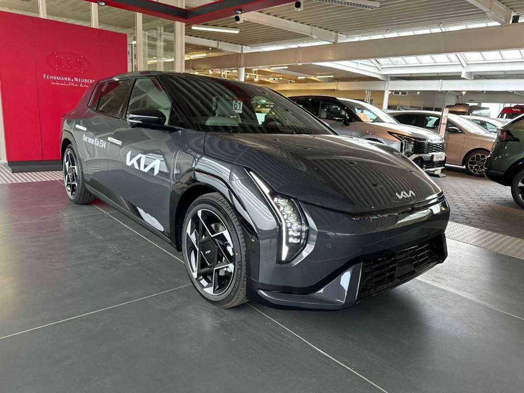 Kia EV4