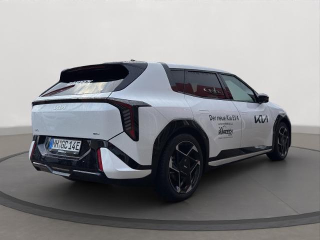 Kia EV4