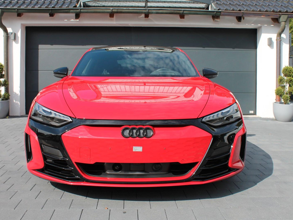 Audi e-tron GT