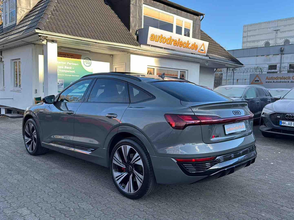 Audi Q8 e-tron