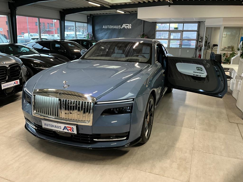 Rolls-Royce Spectre