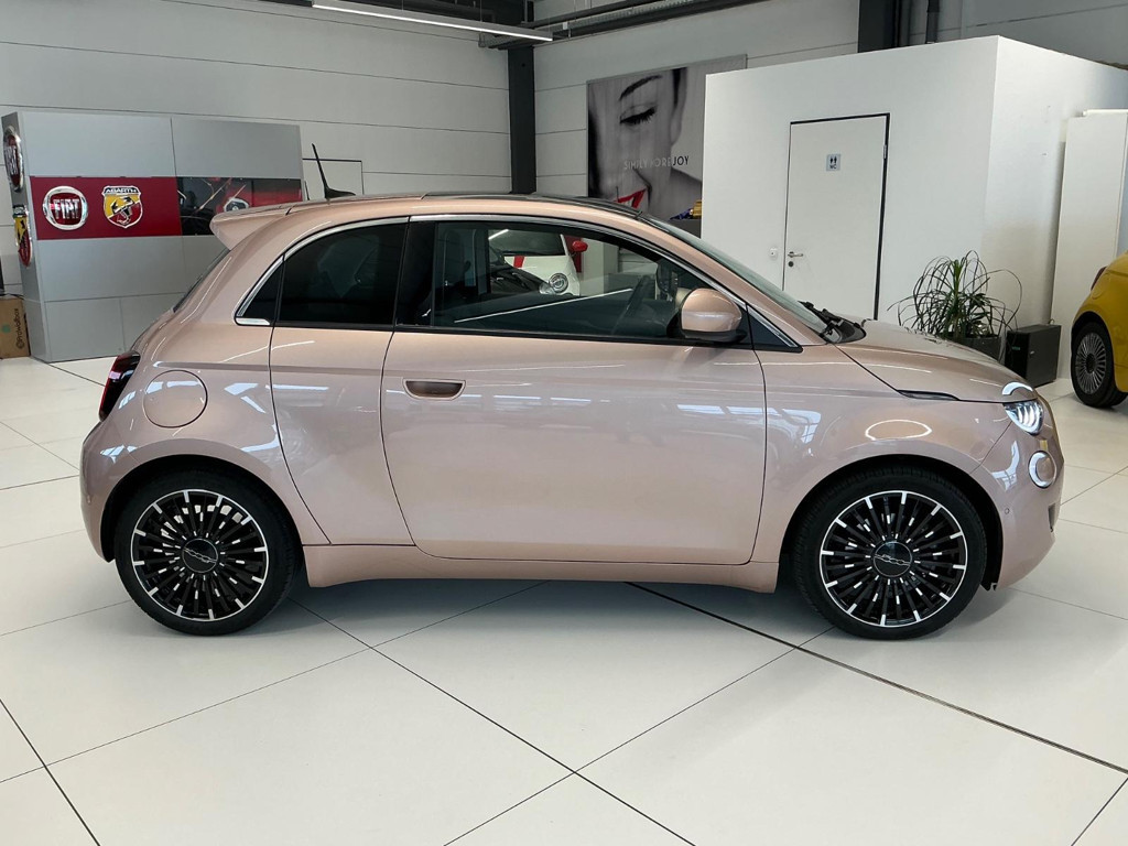 Fiat 500e