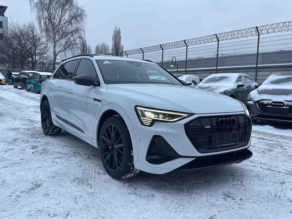 Audi e-tron