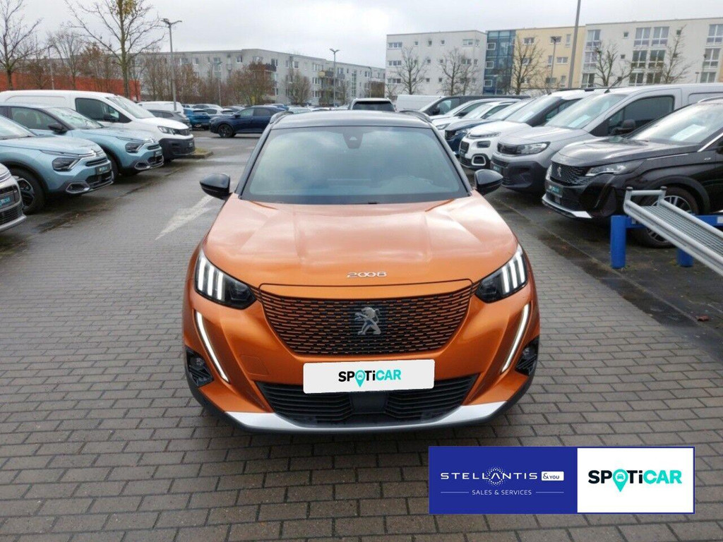 Peugeot e-2008