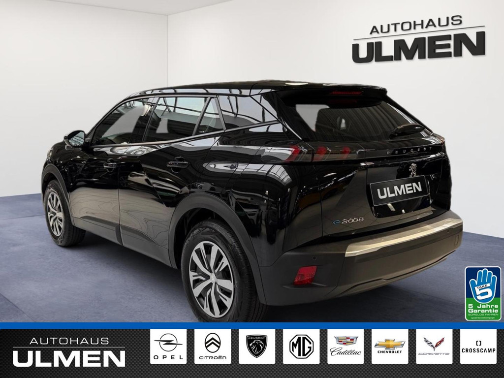 Peugeot e-2008