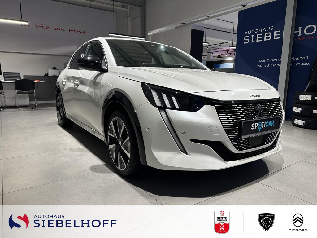 Peugeot e-208