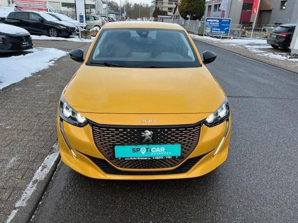 Peugeot e-208