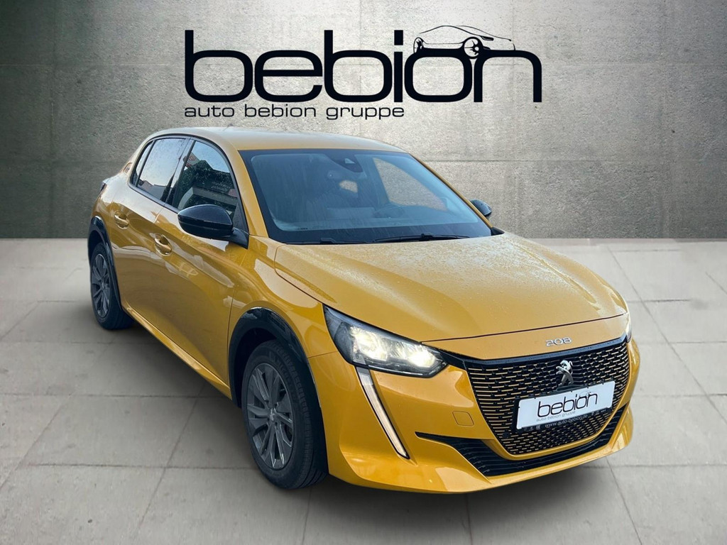 Peugeot e-208