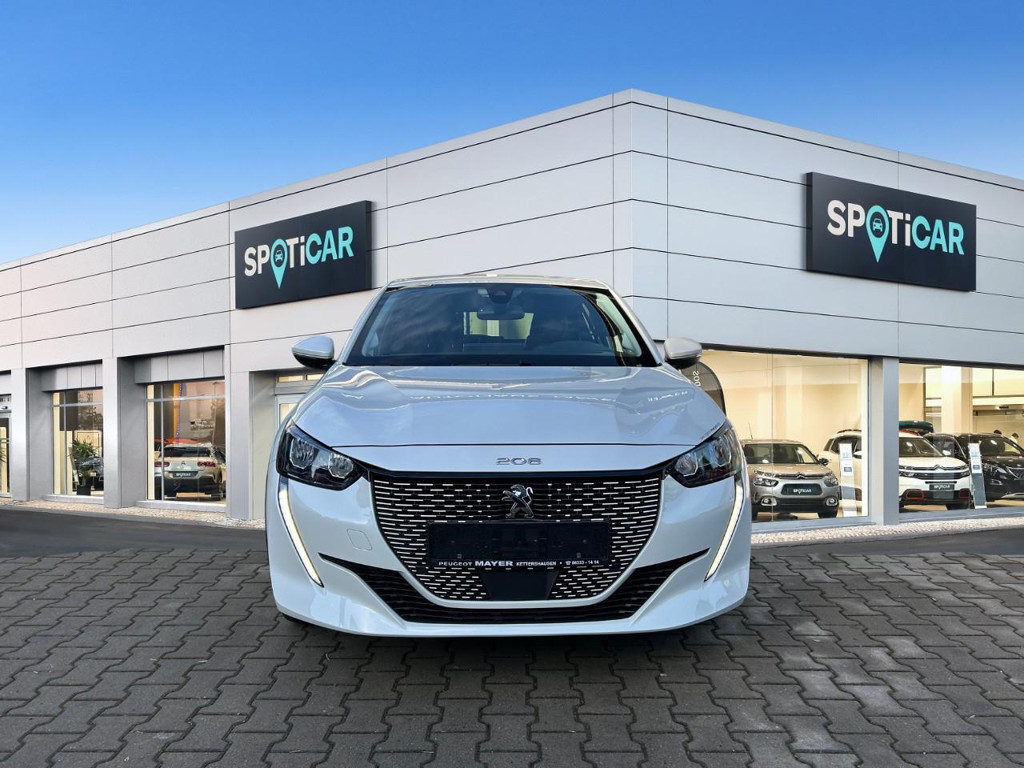 Peugeot e-208