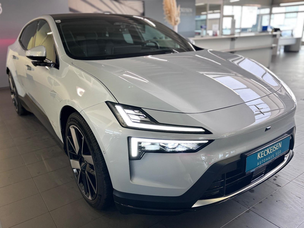 Polestar 4