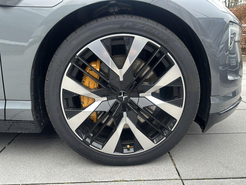 Polestar 4